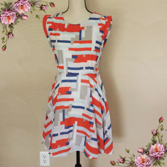 Paper plane Dresses & Skirts - MAKE AN OFFER ;) Geometric Pattern Midi dress.